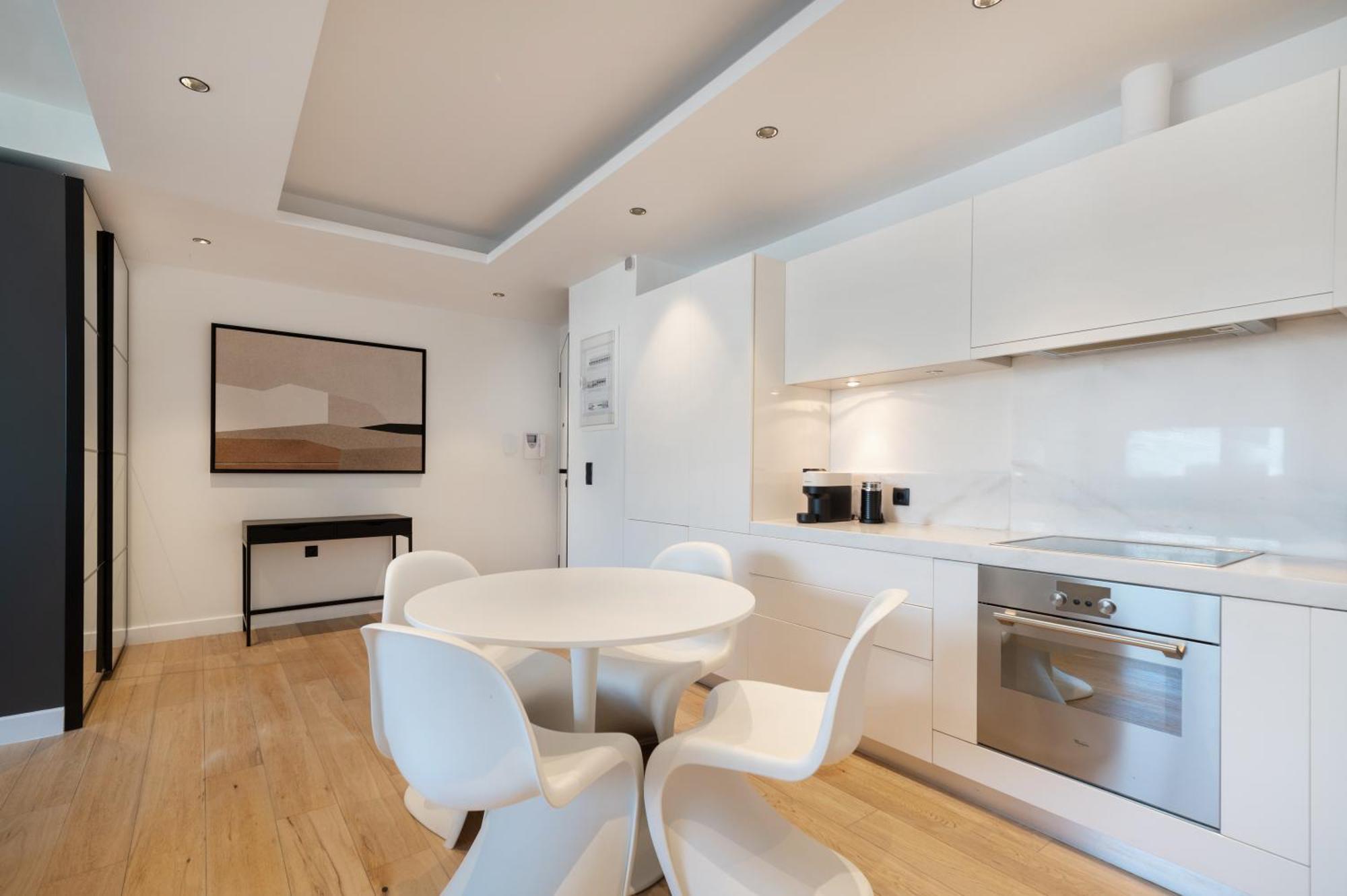Top Notch Stay In Kolonaki เอเธนส์ ภายนอก รูปภาพ